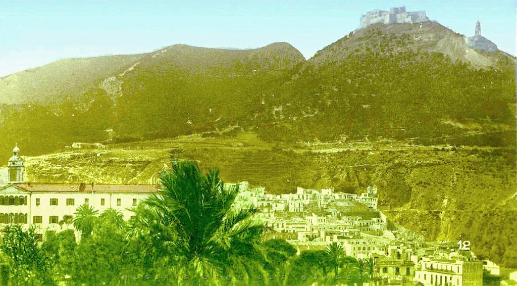 ORAN - Santa Cruz et la Basse Ville .jpg